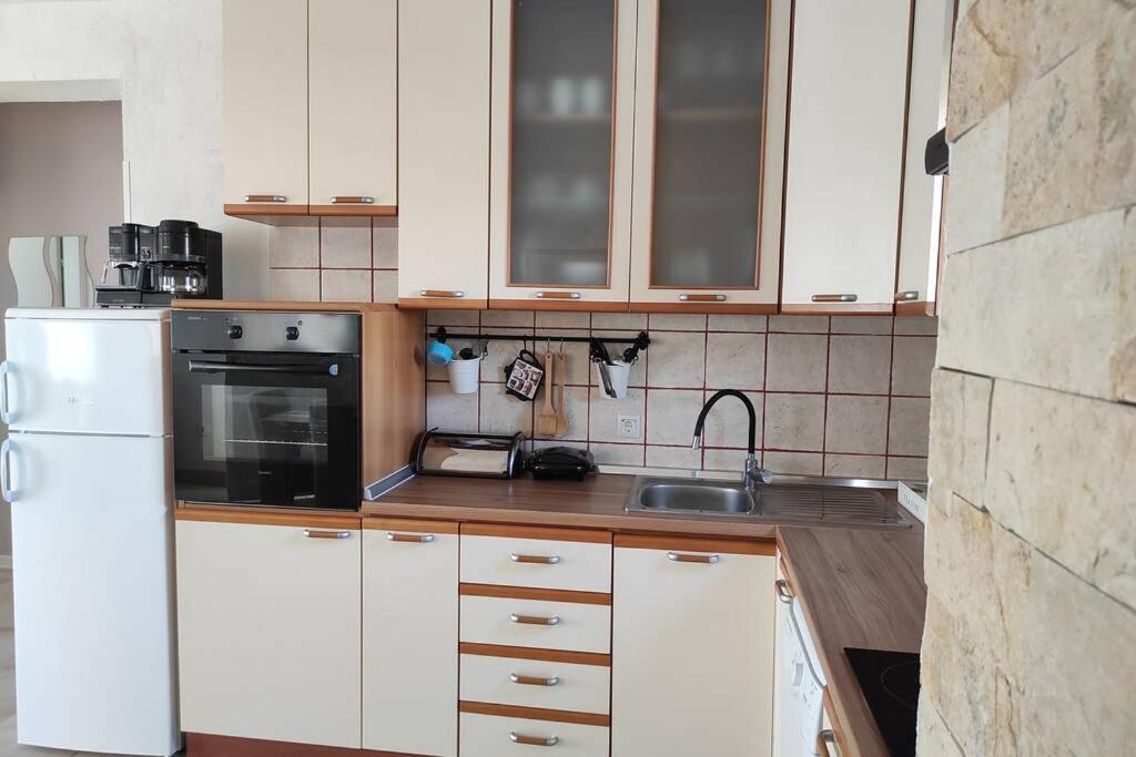 Villa Kuca Za Odmor M&J Benkovac Esterno foto