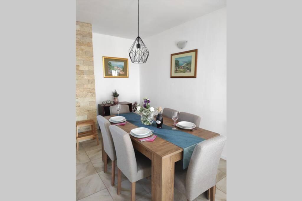 Villa Kuca Za Odmor M&J Benkovac Esterno foto