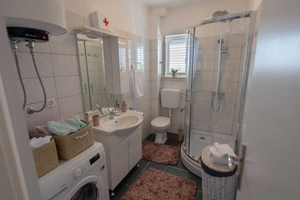 Villa Kuca Za Odmor M&J Benkovac Esterno foto